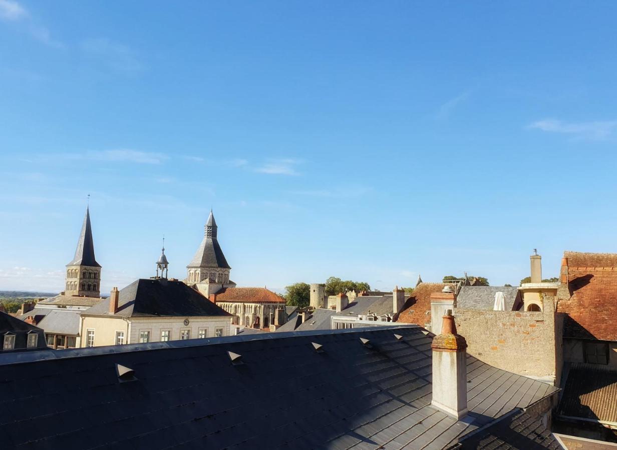 Larbrenville Gites Citadins En Centre-Ville Historique La Charite-sur-Loire Exterior photo